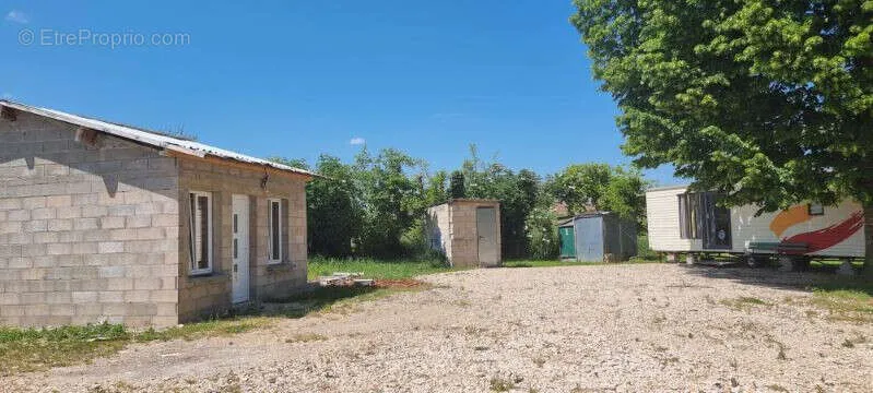 Välivaade - Leisure Plot with Mobile Home in Verdun-Ciel