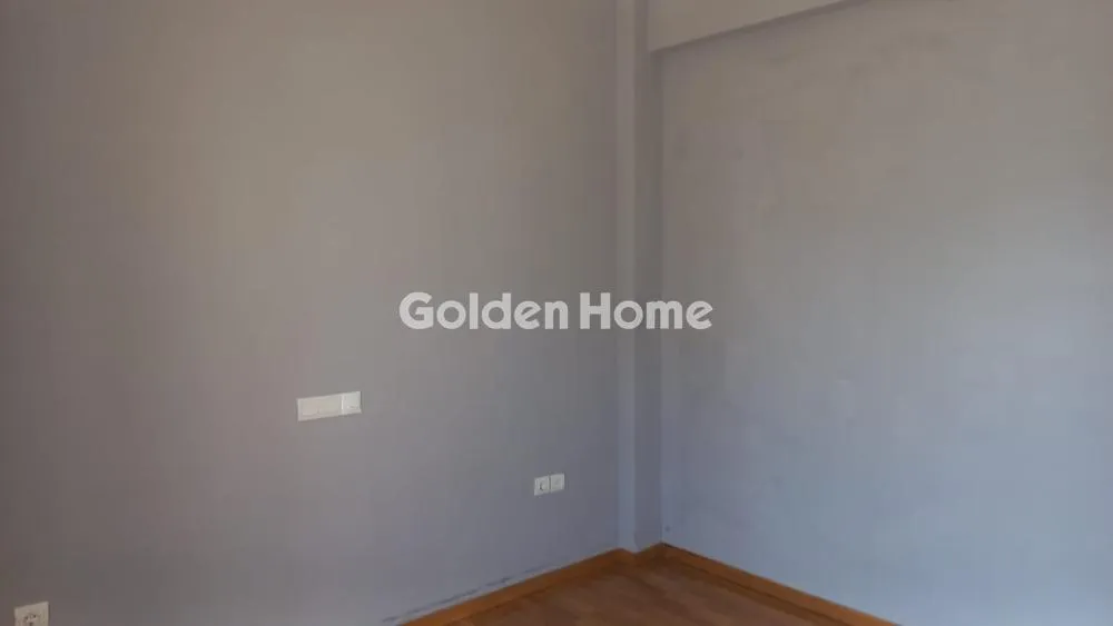 Toad - Bright Apartment with Mountain View in Petroupoli Centre