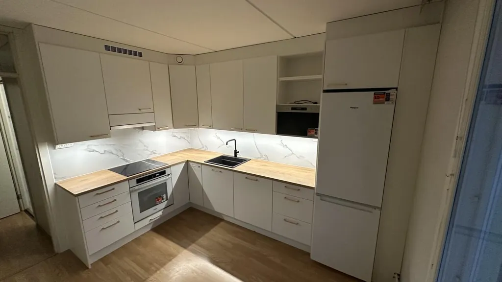 Köök - Spacious Flat with Balcony in Lahti