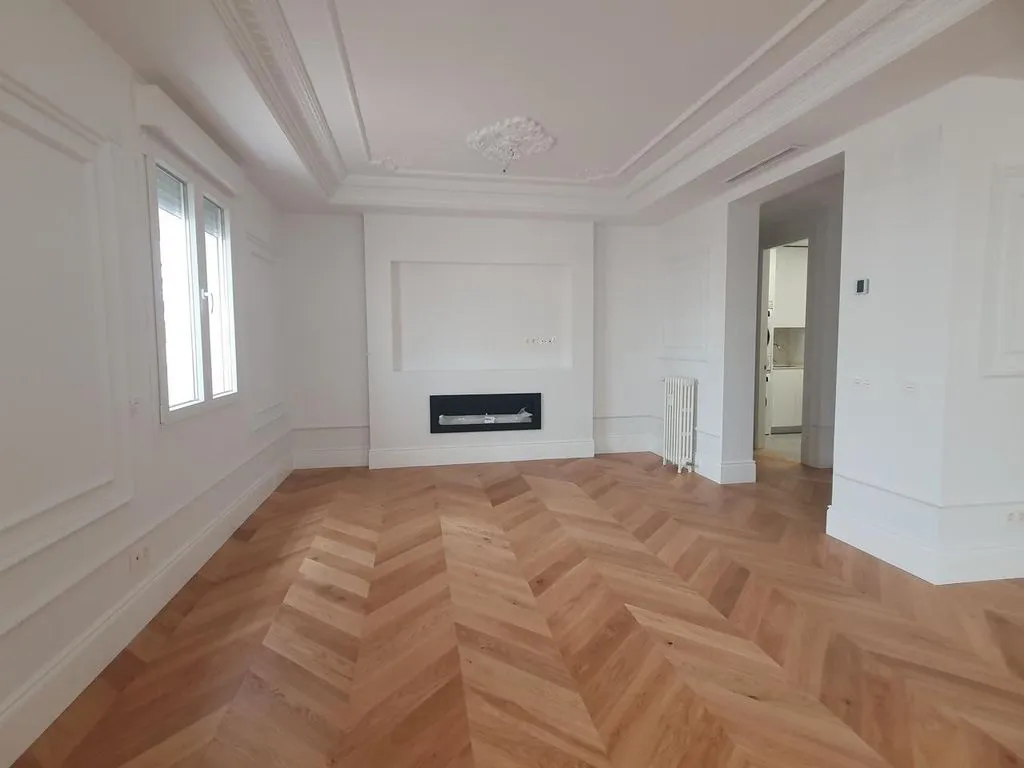 Séjour - Reformed Apartment with Views in Goya, Madrid