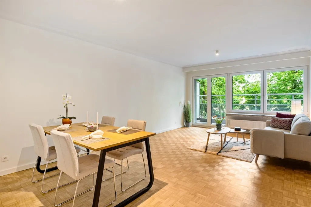 2 magamistoaga korter asukohas Antwerpen