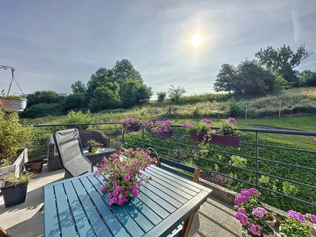 Terrass - Duplex with Terrace in Sprimont