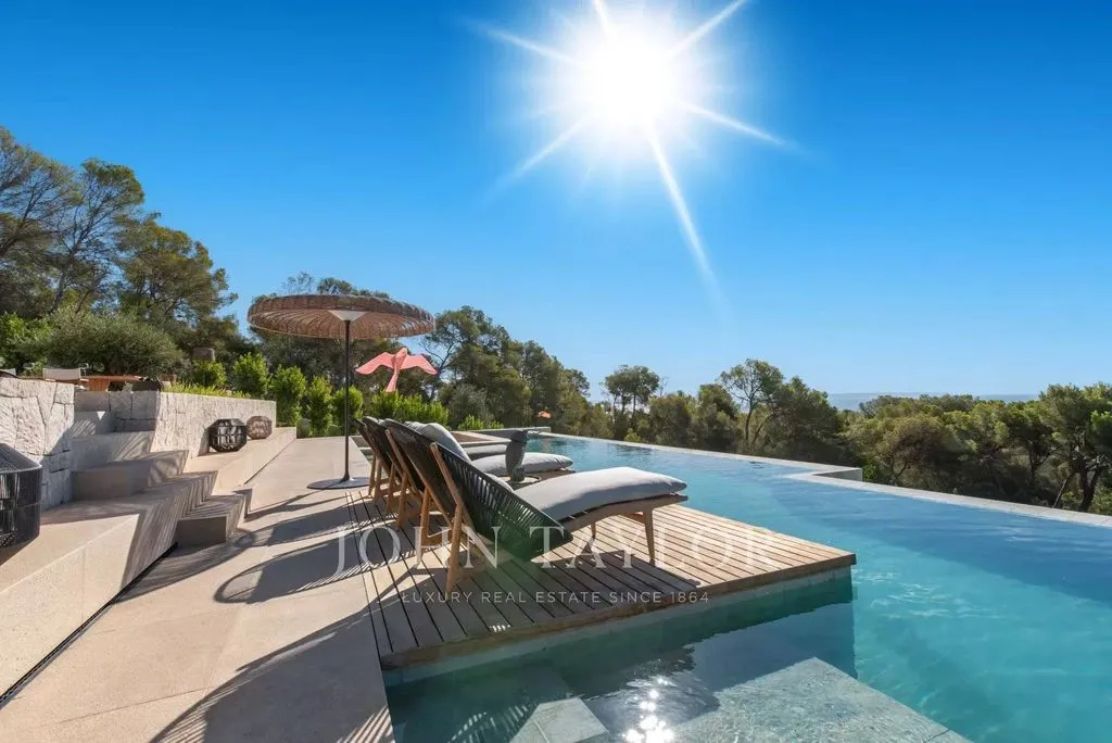 Pool - Luxury Villa with Sea View in Bendinat