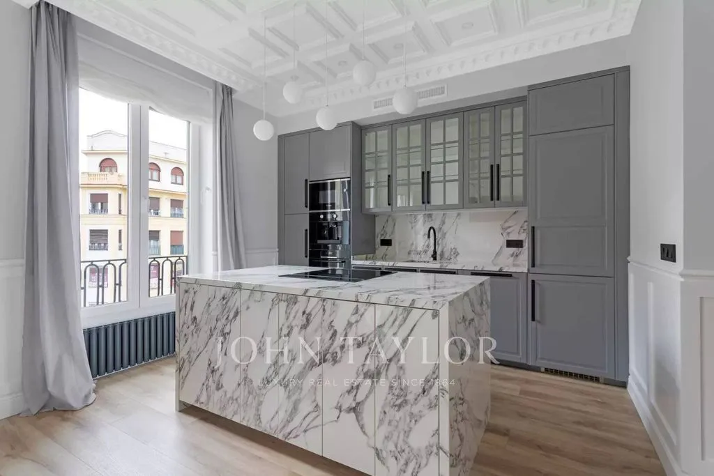 Köök - Luxury Flat with Balconies in Salamanca, Madrid