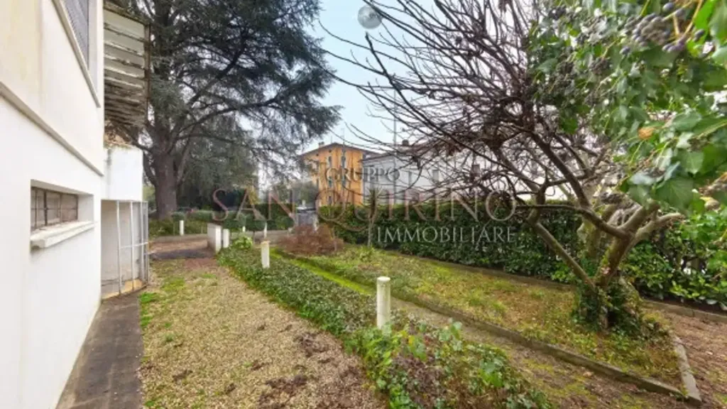 Jardin - Villa with Private Garden in Guastalla