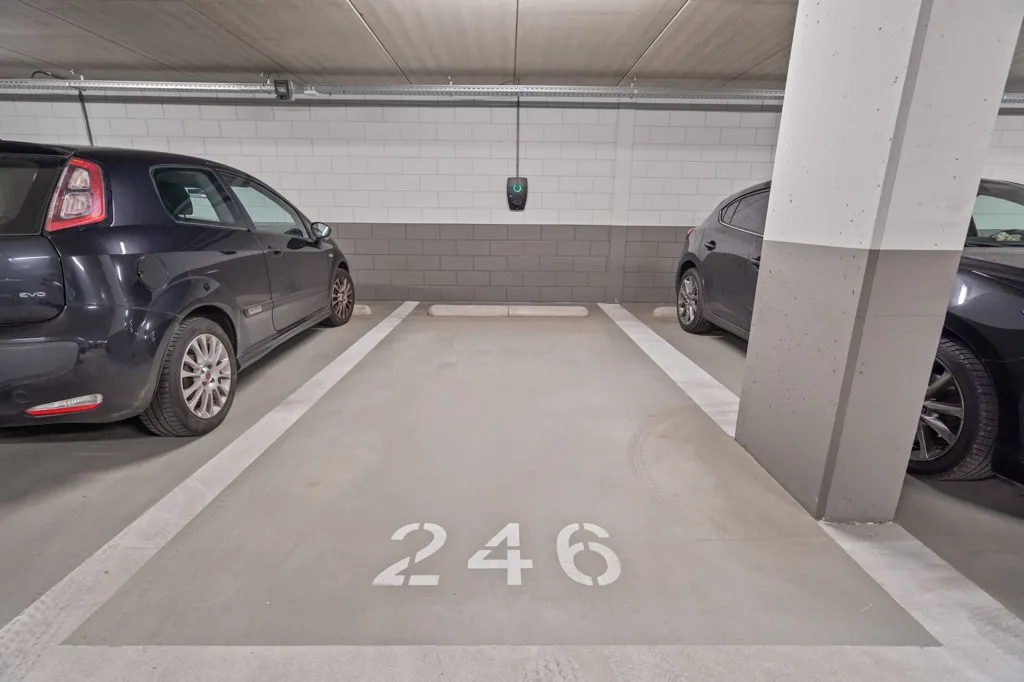 Garage - Appartement 3 pièces à Utrecht