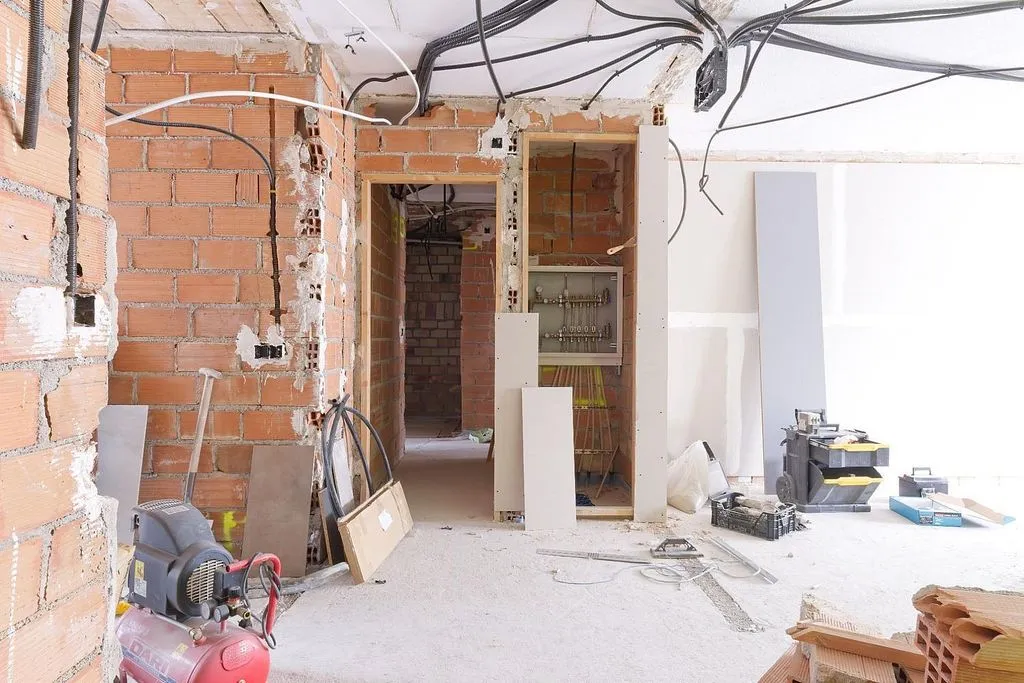 other_room
