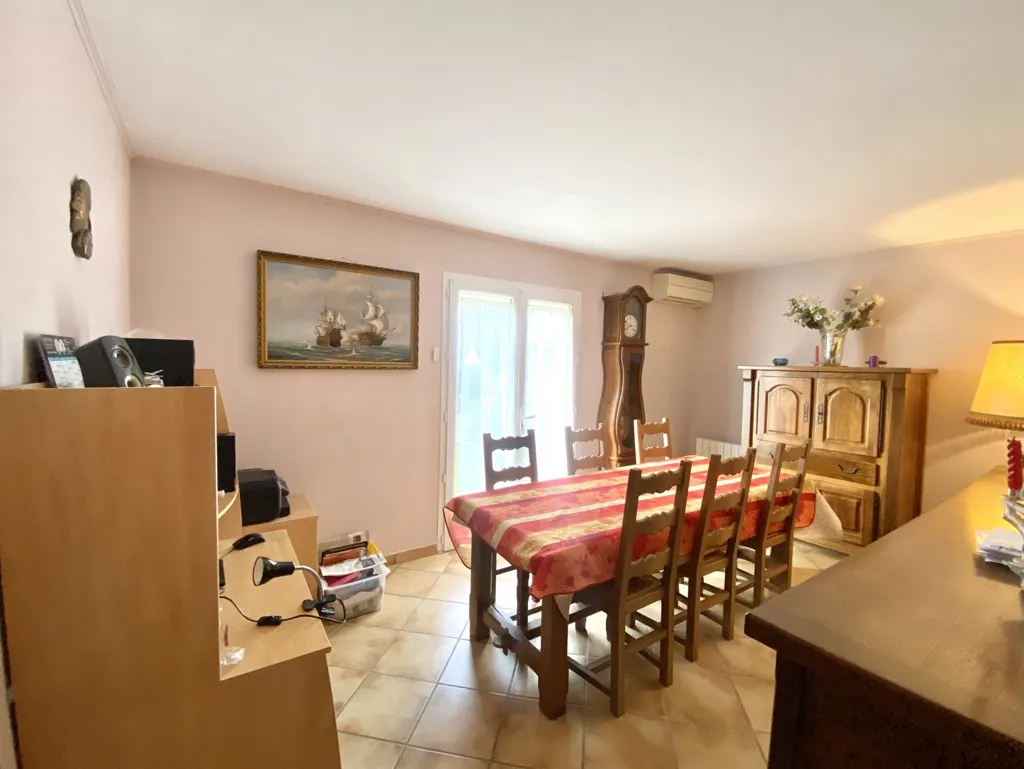 Söögituba - Family House with Garden in Nogent-Le-Roi