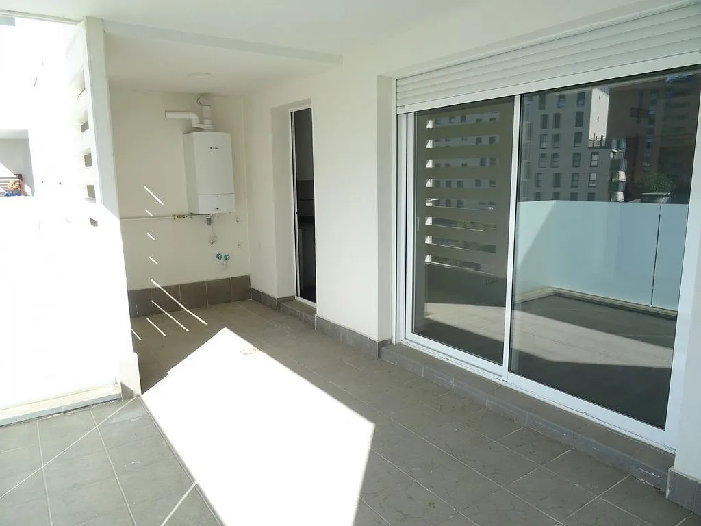 Rõdu - Apartment with Pool in New Tres Cantos