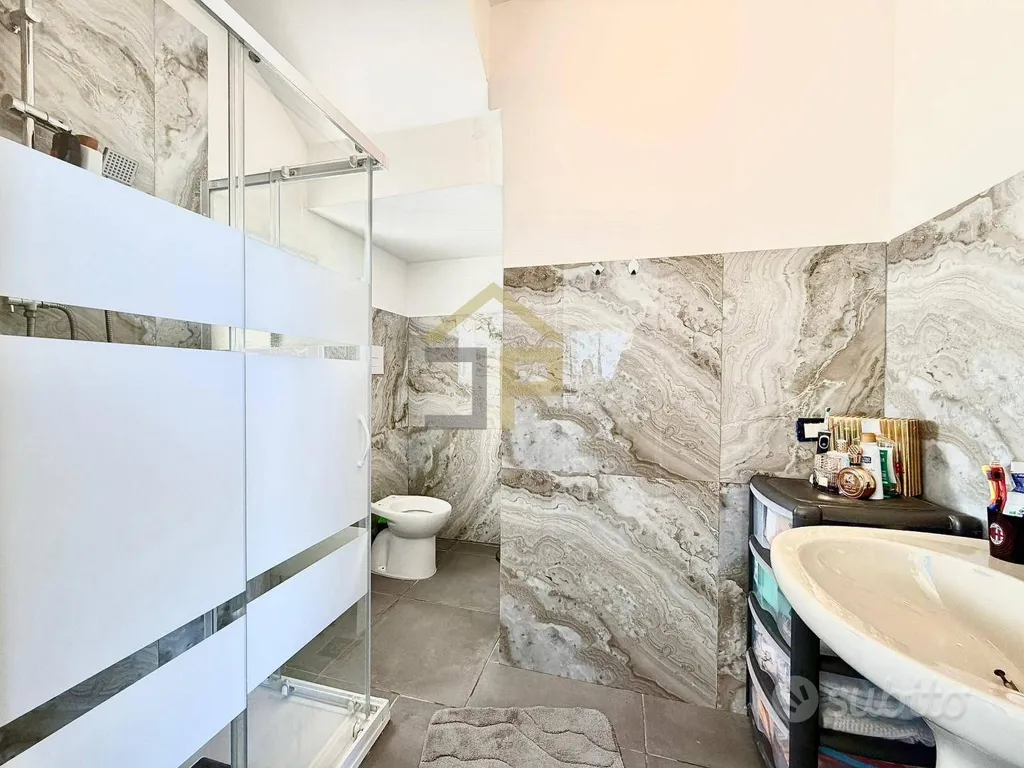 Salles de bain - New Villa with Private Garden in Partinico