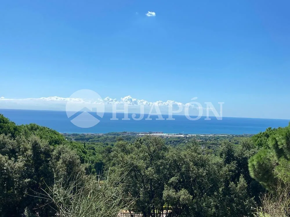 Aed - Buildable Plot with Sea Views in Supermaresme