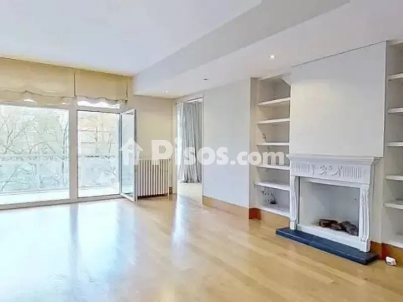 Elutuba - Luxury Flat with Park Views in Indautxu