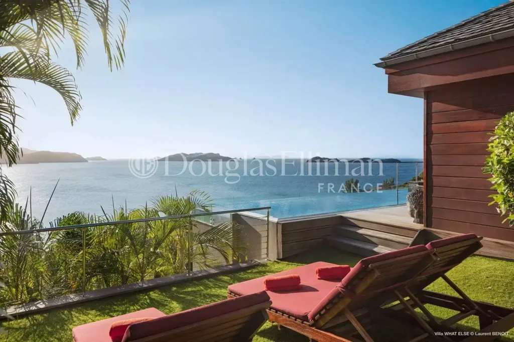 Terrass - Villa with Panoramic Views in Pointe Milou