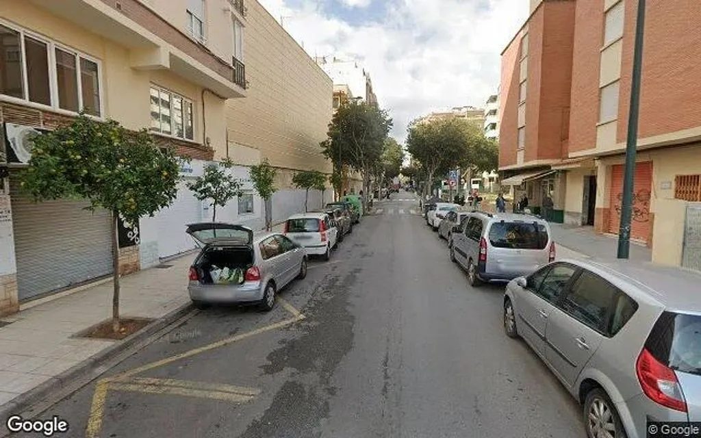 Extérieur - Occupied Flat with Street View in East District