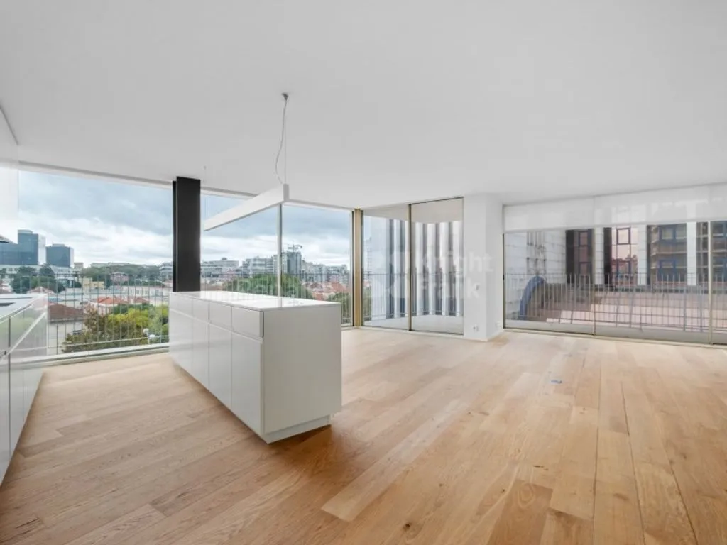 Séjour - Luxury Apartment with Golden Frames in Lisbon