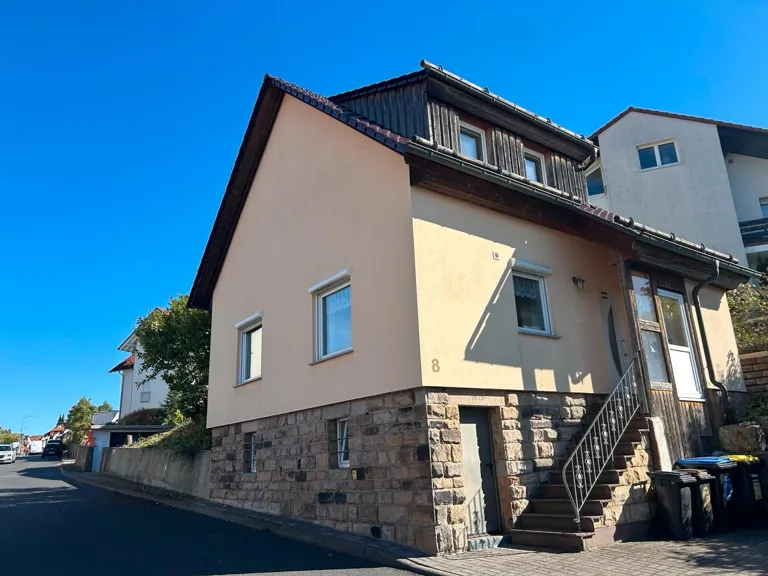 House with Garden View in Petersberg