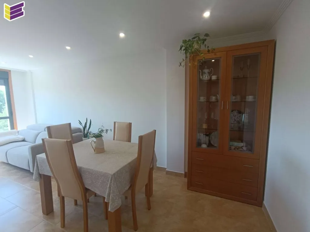 Salle à manger - Exterior Flat with Garden in Ponteareas