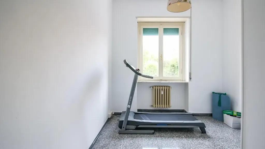 Pièces - Rented Apartment with Balcony in Pisa