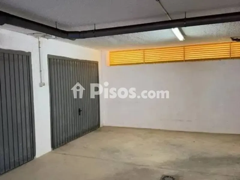 Garaaž - Bright Apartment with Pool in Cortijo Torrequebrada