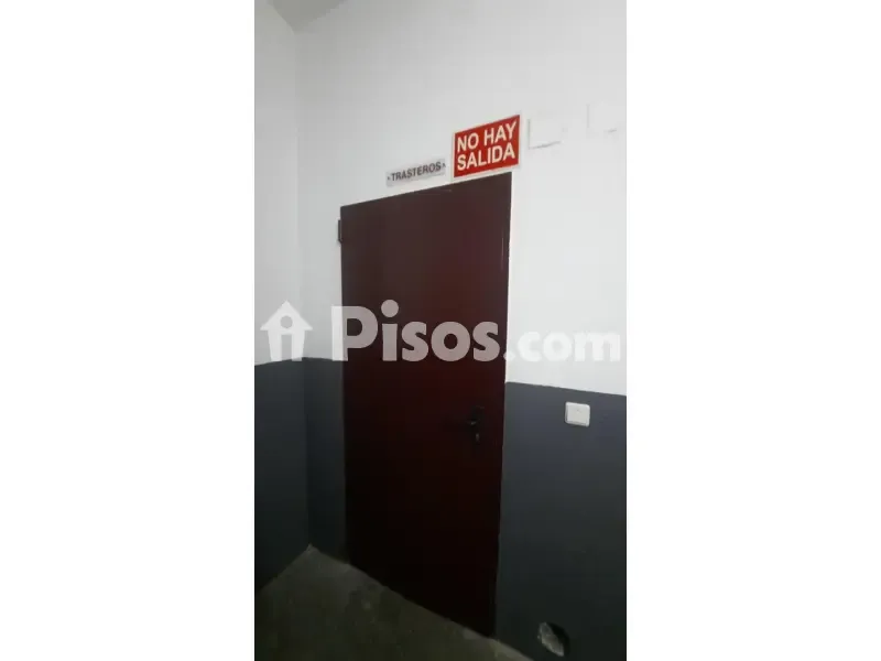 Esik - Apartment with Pool in Valdebernardo