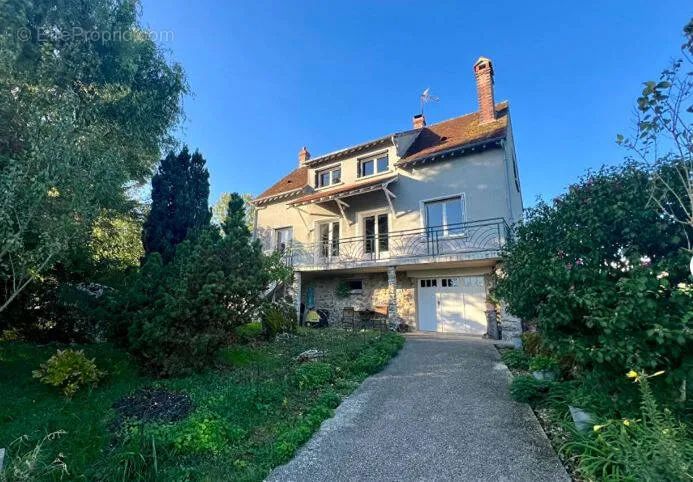 Exterior - 6-room house in Viels-Maisons