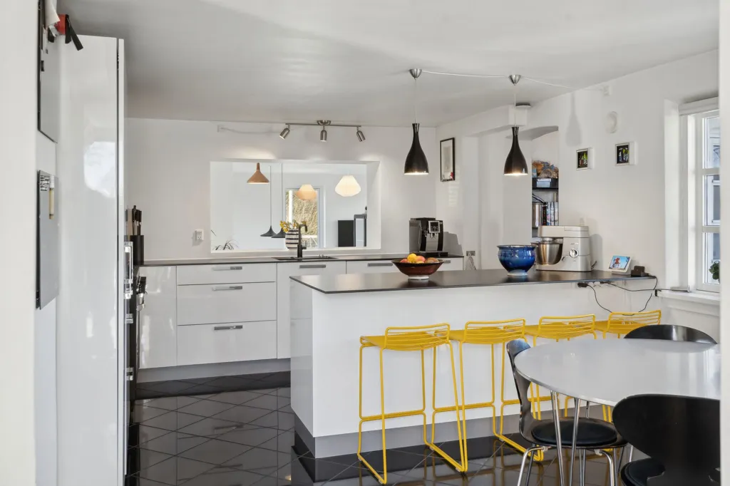 Maison 8 pièces à Blommenslyst