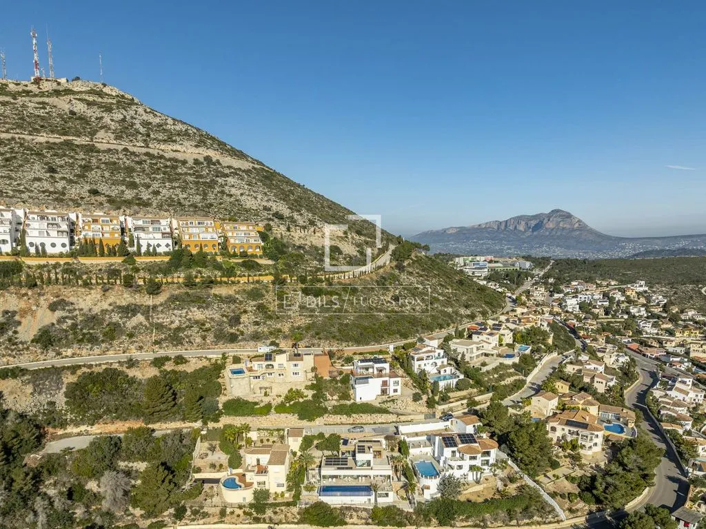 Luxury Villa with Panoramic Sea Views in Benitachell