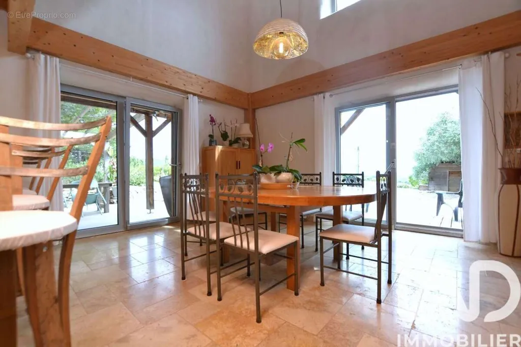 dining_room