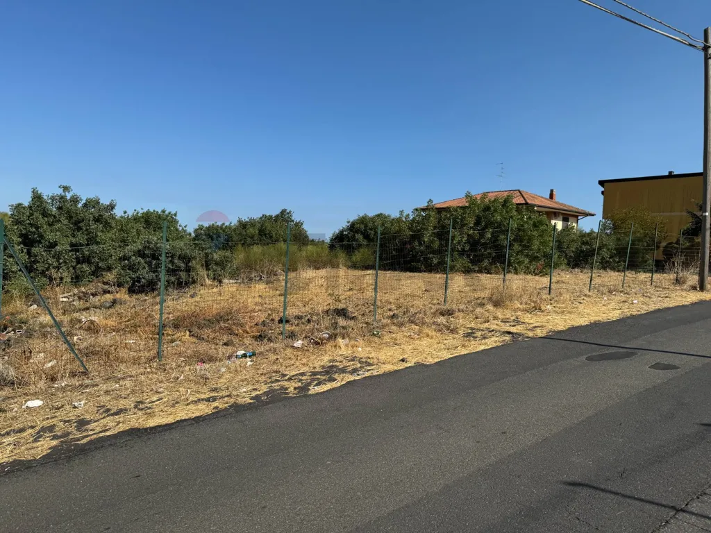 Jardin - Plaza Land with Etna View in Mascalucia