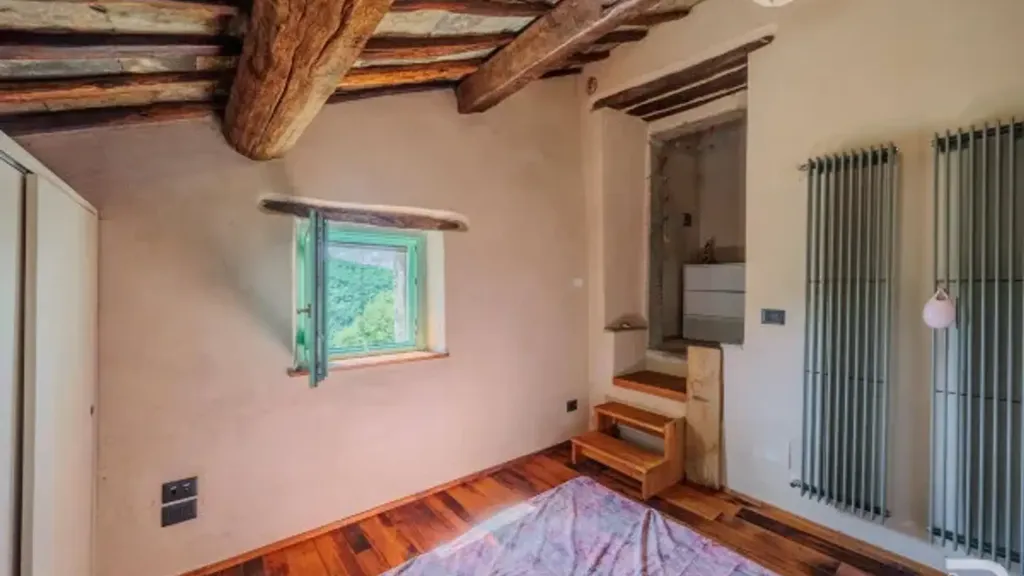 Pièces - Restored Rustico with Mountain View in Cortona