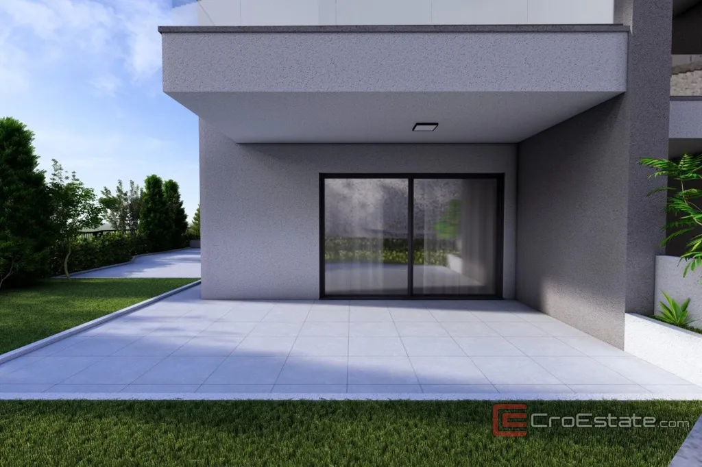 Modern Ground Floor Apartment with Sea View in Omis