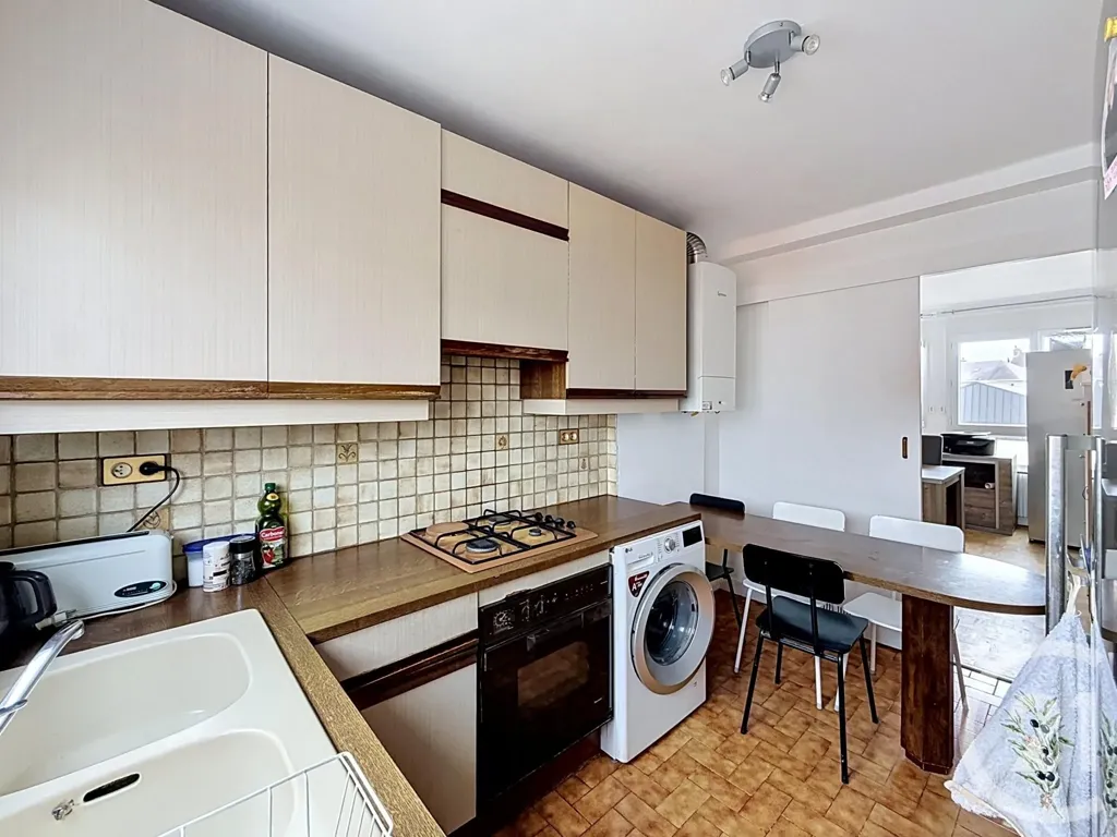 Cuisine - Appartement F4 Traversant à Dijon