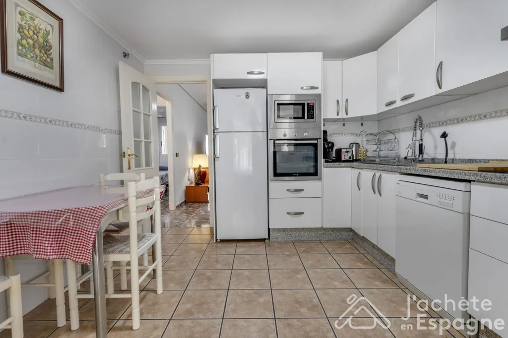 Cuisine - Furnished Apartment with Pool in Valencia