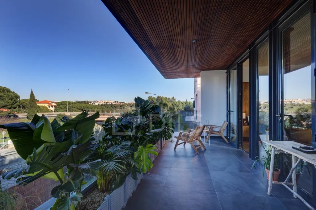 Terrass - Contemporary House with Pool in Cascais