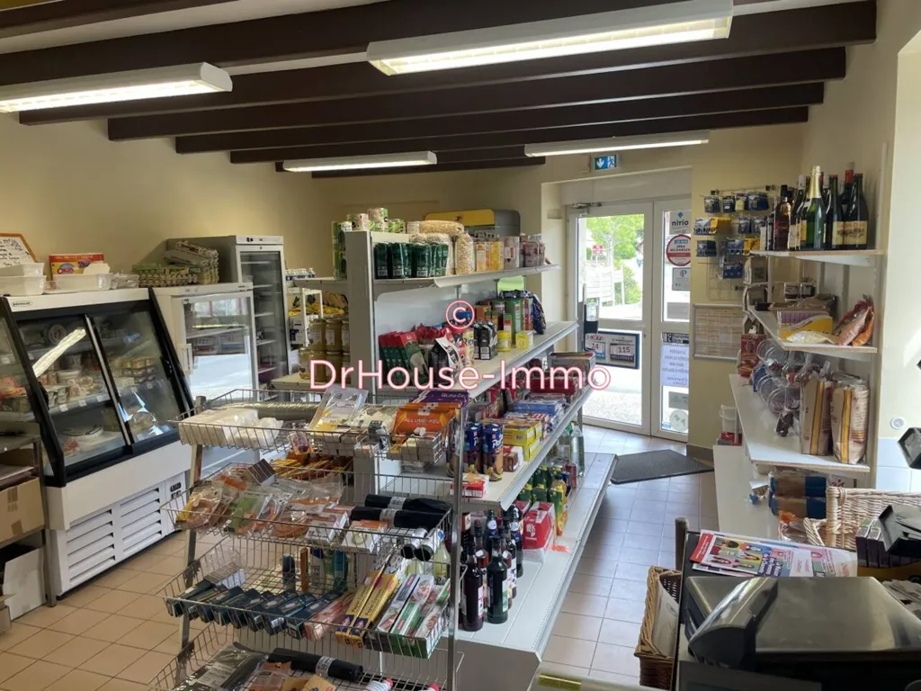 Toad - Commerce with Restaurant in Saint-Adjutory