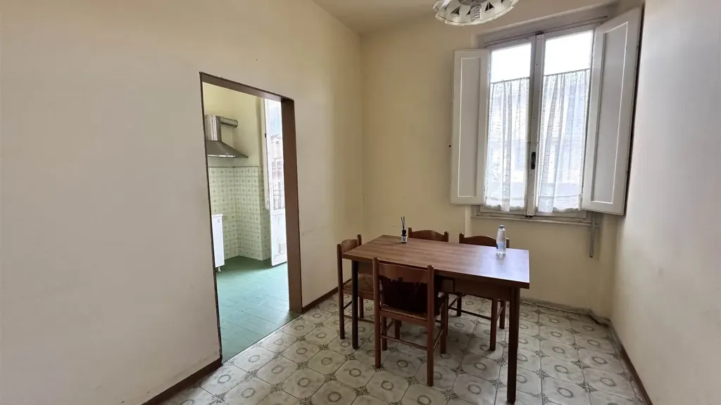 Söögituba - Rustic Triplex with Garden in Florence
