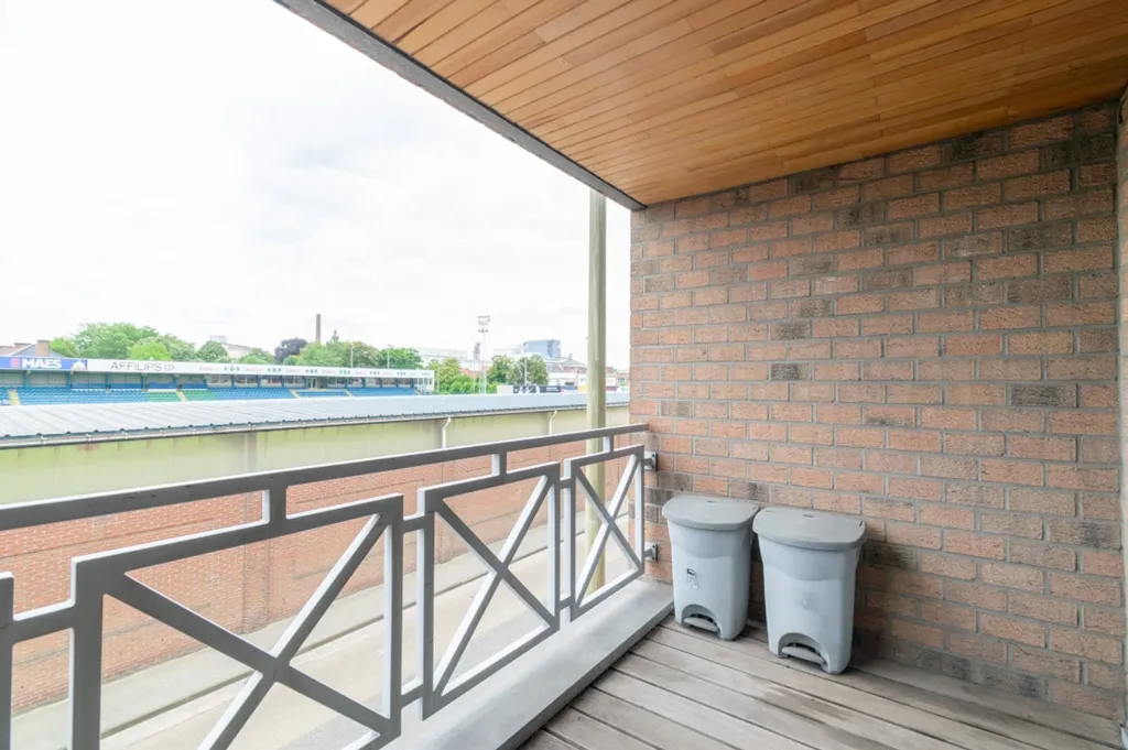 Balcon - Appartement avec Terrasse au Centre de Tienen