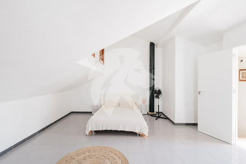 Magamistoad - House with Pool and Terrace in Almardà