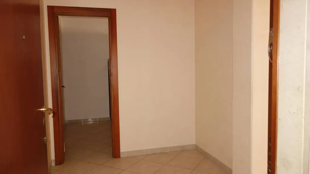 Entrée - Semi-detached House with Balcony in San Severo