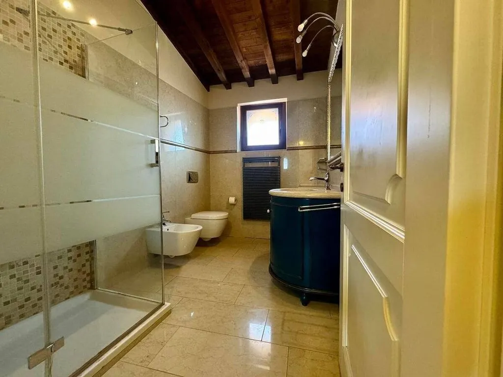 Salles de bain - Luxury House with Pool in Bussolengo