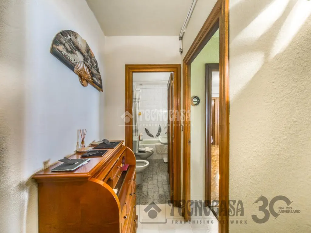 Esik - Flat with Nuda Propiedad in Ciudad Lineal