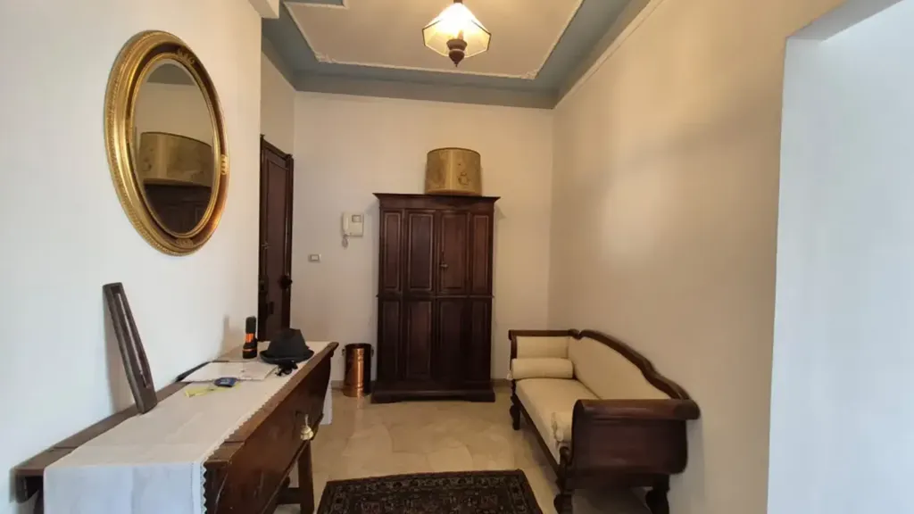 Esik - Rusticated Apartment with Panoramic View in Florence