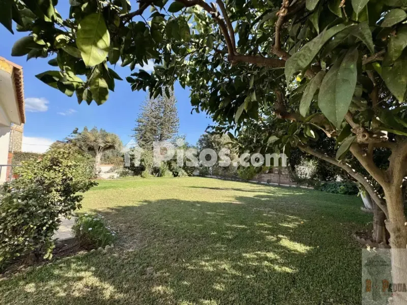 Aed - Chalet with Garden in Torre de Benagalbón