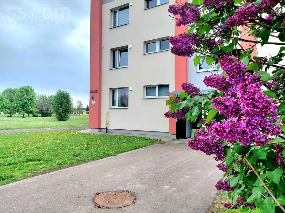 Esterno - Renovated Apartment with Balcony in Rundāles