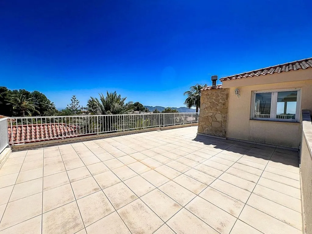 Terrass - Luxury Detached House with Pool in La Nucia