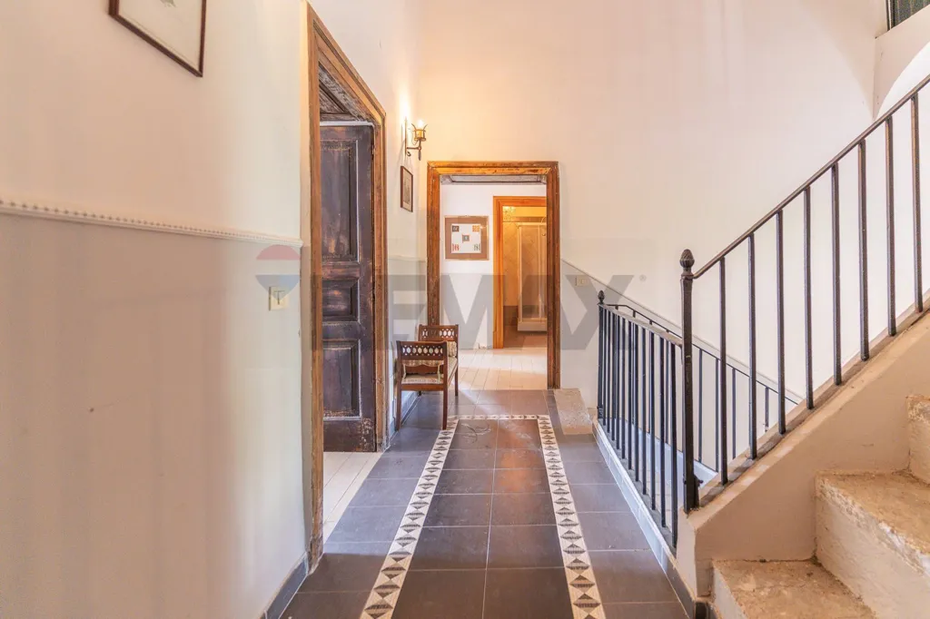 Toad - Historic Villa with Garden in San Castrese