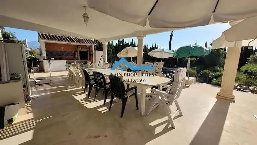 Terrasse - Luxury Villa with Pool in l'Alfàs del Pi