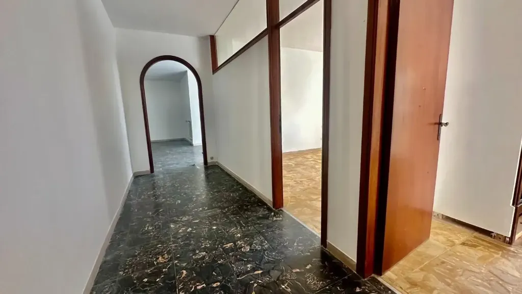 Entrée - Apartment with Private Garden in Carrara