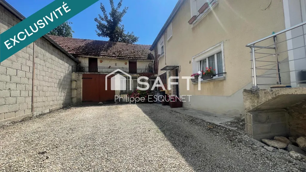 Giardino - Spacious House with Garden in Mareuil-le-Port