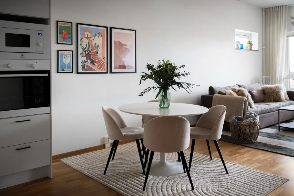 Salle à manger - Modern Flat with Panoramic View in Ulricehamn